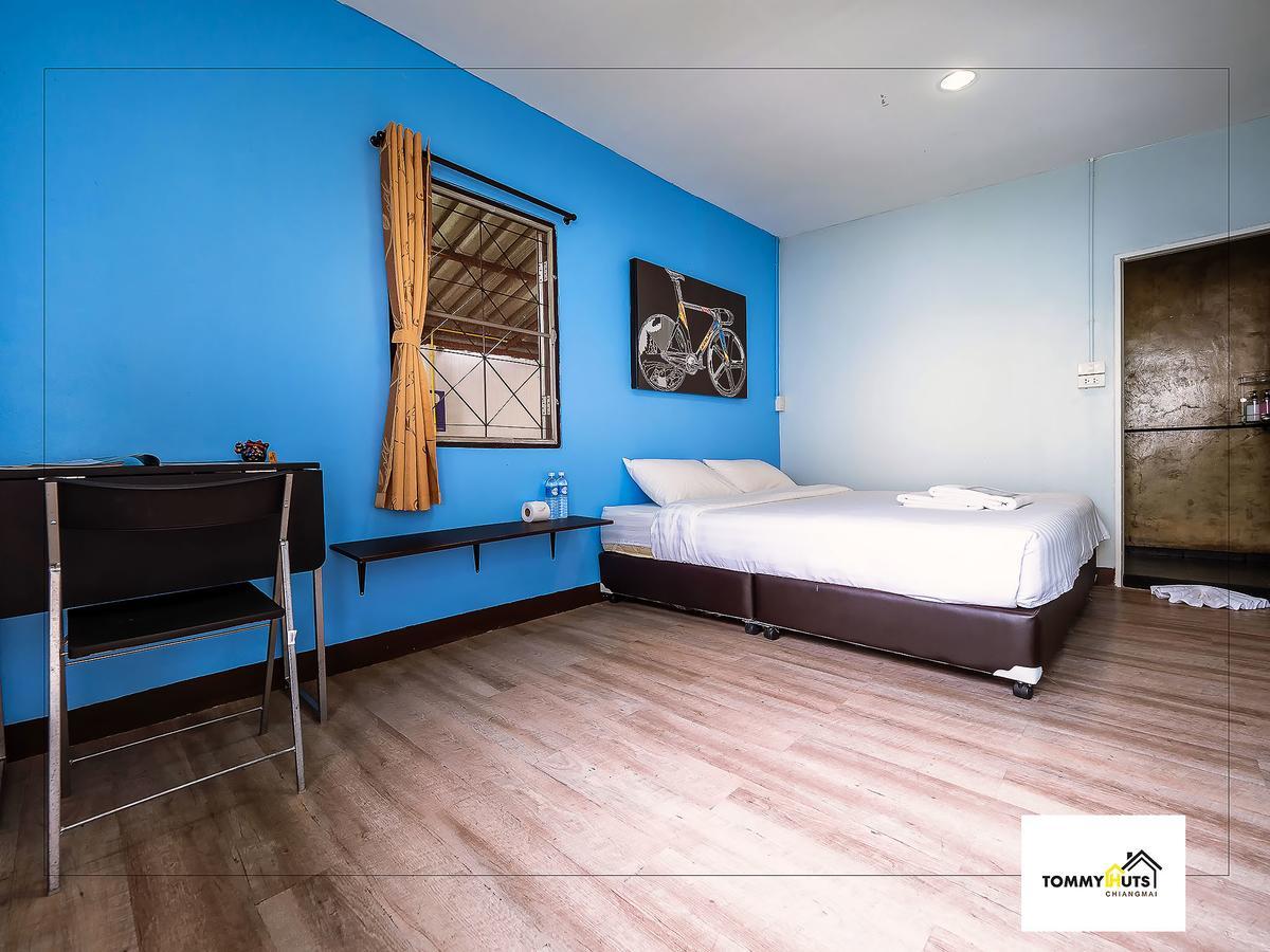 Hotel Tommy Huts Čiang Mai Exteriér fotografie