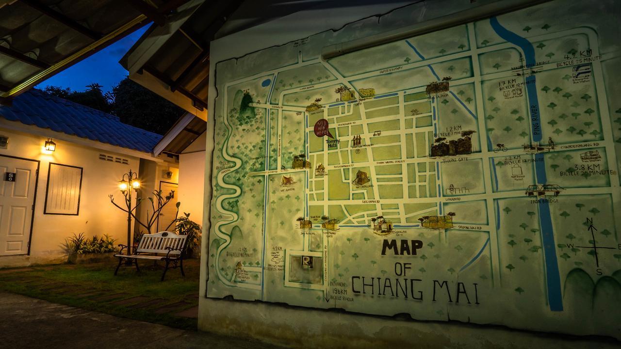 Hotel Tommy Huts Čiang Mai Exteriér fotografie